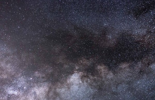 El universo está llegando a la mitad de su vida: ¿qué significa para nuestro futuro cósmico?