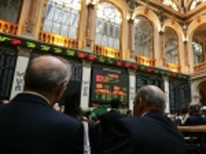 Inversores en España mantienen la confianza en la bolsa pese al conflicto en Irán, según Degiro