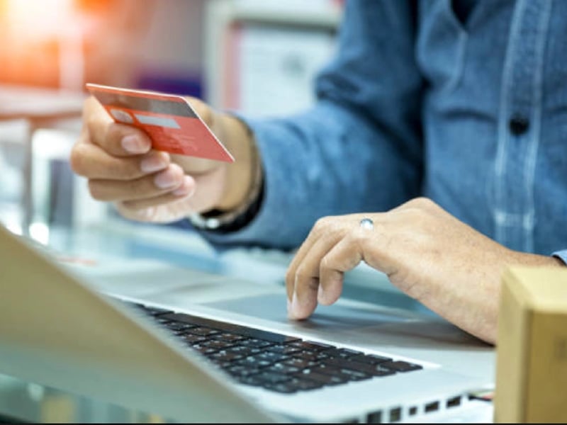 Cepo al e-commerce: la nueva trampa de Aduanas para cobrarte IVA incluso en EE.UU.