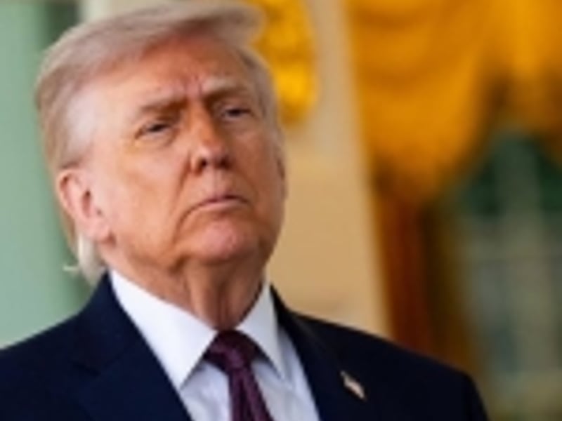 Trump duda sobre el alto el fuego con Irán y amenaza con reanudar ataques