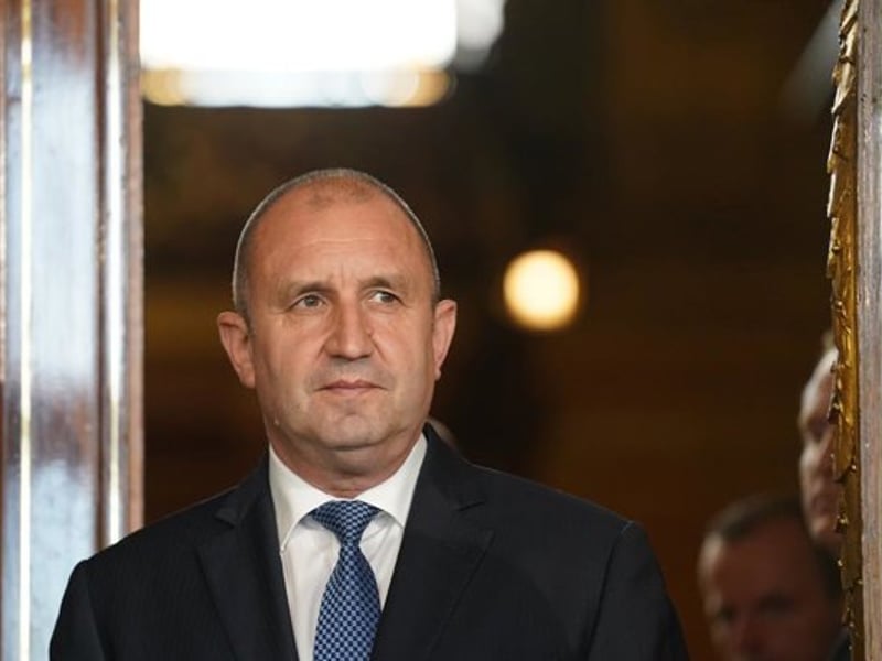 Bulgaria se prepara para elecciones clave con Radev como favorito en las urnas